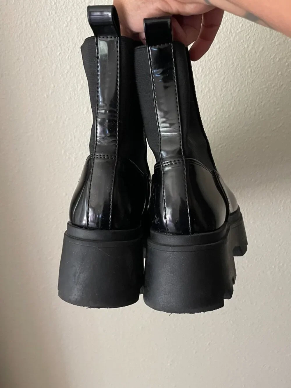 Open Edit Women’s Iris ediris Lug Sole Black Platform Chelsea Boots Size 7